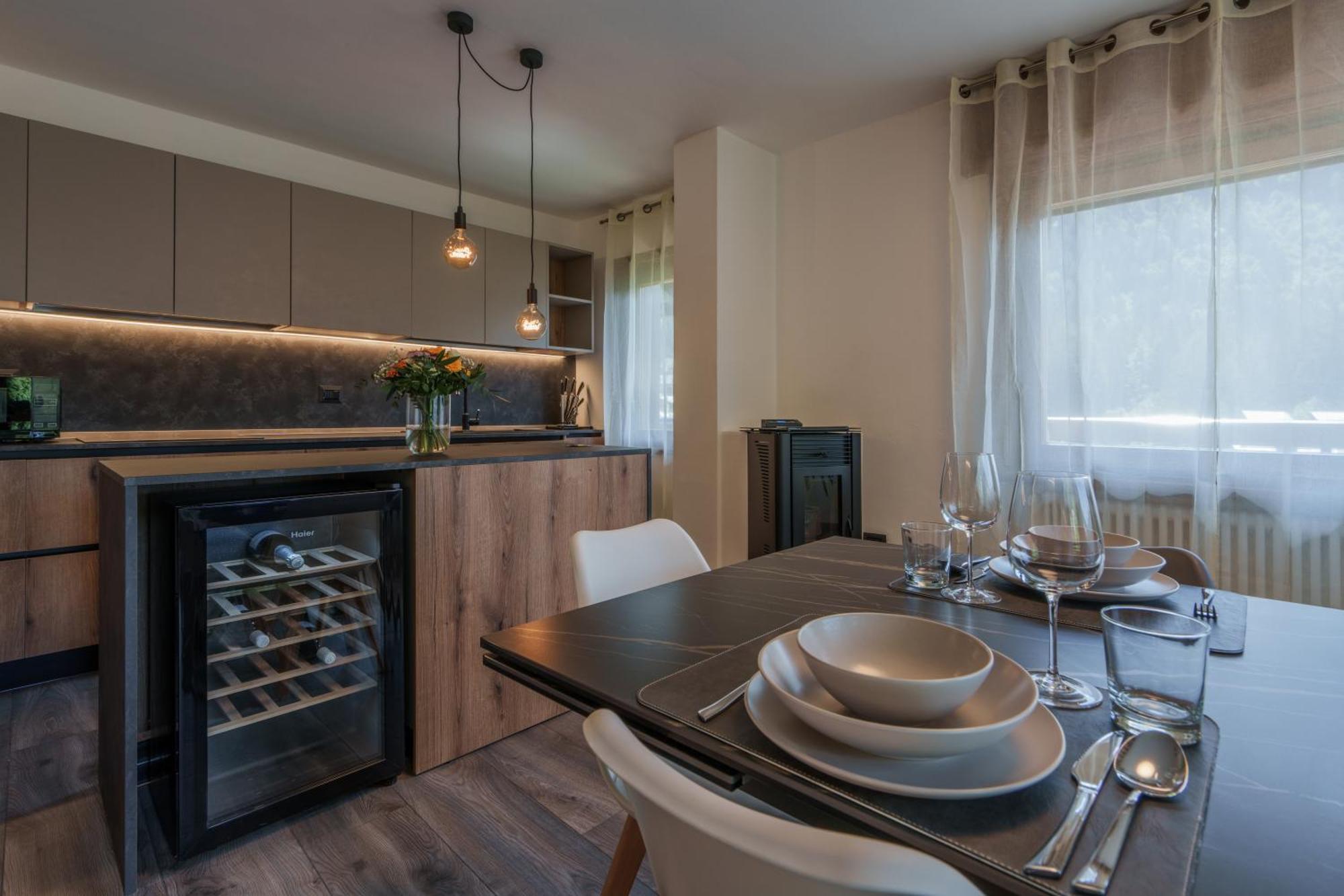 Area Apartments มาดอนนาดีกัมปิโญ ภายนอก รูปภาพ