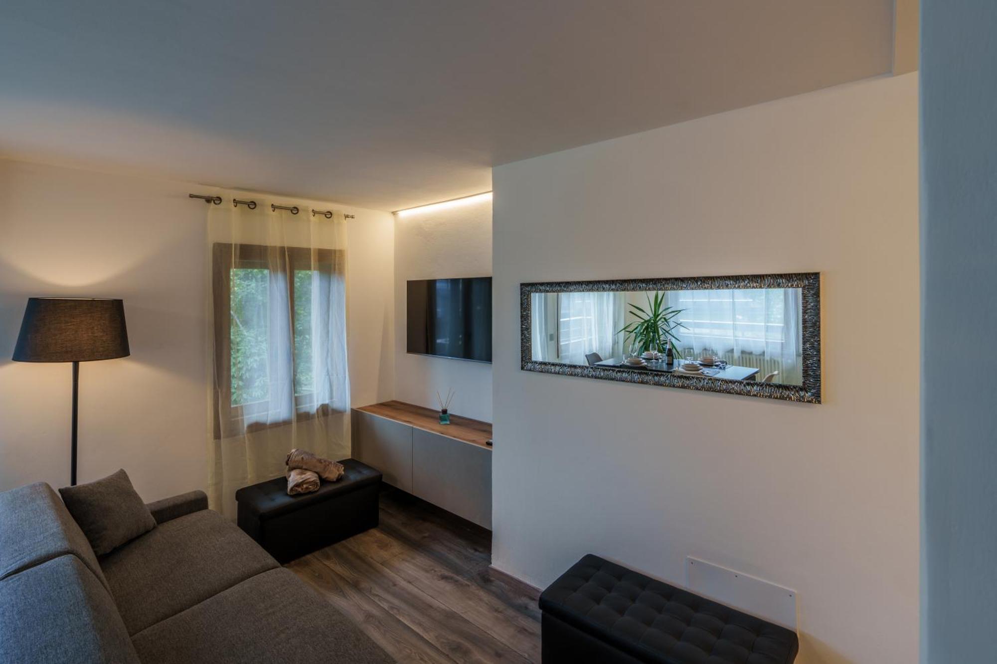Area Apartments มาดอนนาดีกัมปิโญ ภายนอก รูปภาพ